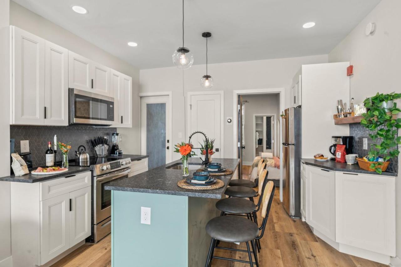 Passyunk Square Spacious 1 Bedroom Oasis- Huge Deck Philadelphia Buitenkant foto