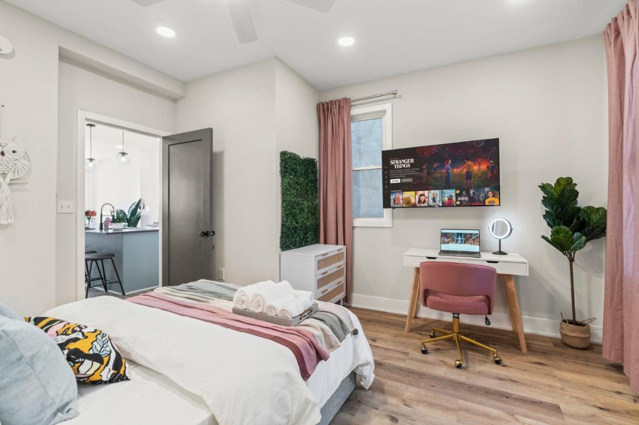 Passyunk Square Spacious 1 Bedroom Oasis- Huge Deck Philadelphia Buitenkant foto