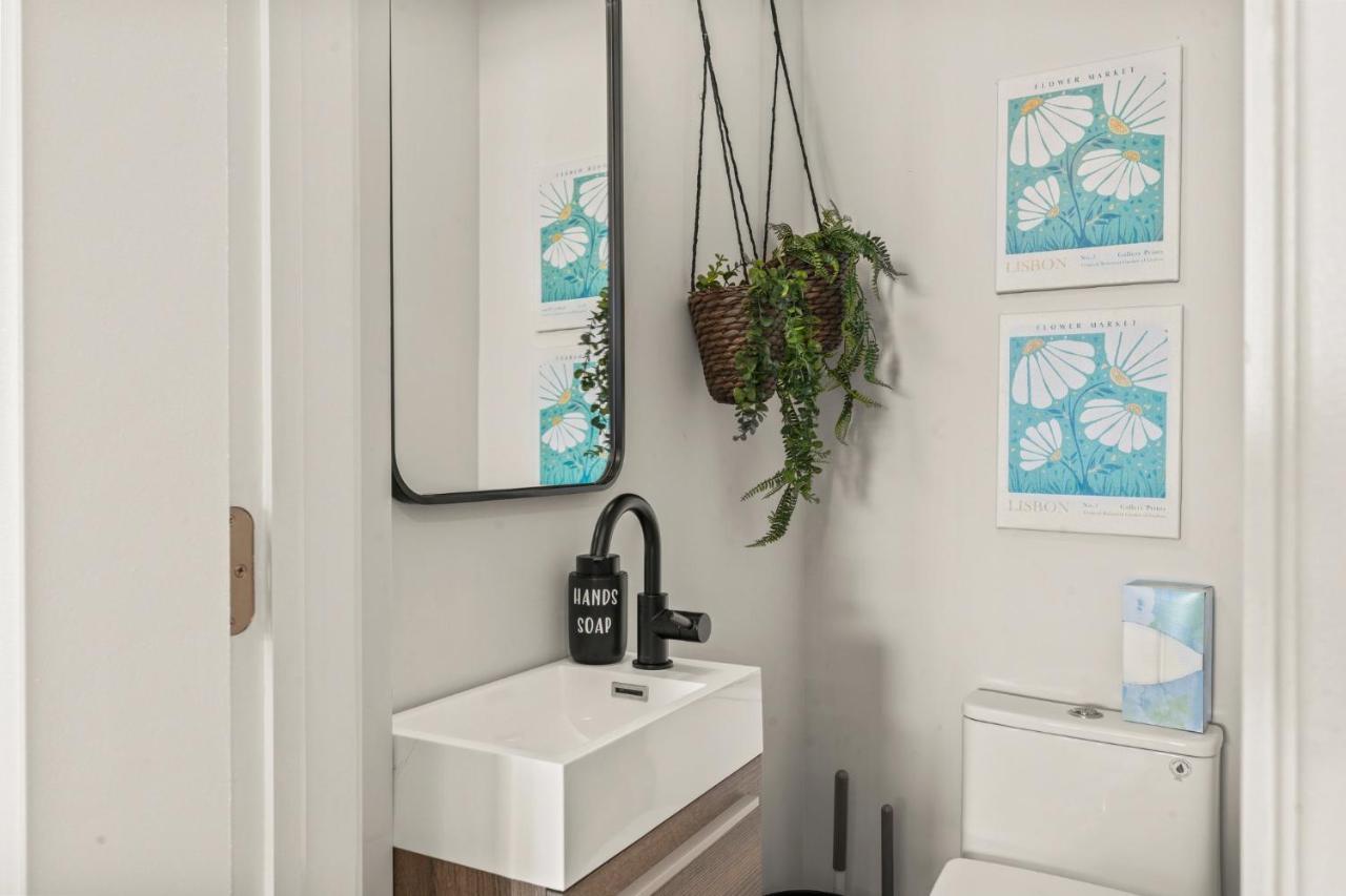 Passyunk Square Spacious 1 Bedroom Oasis- Huge Deck Philadelphia Buitenkant foto